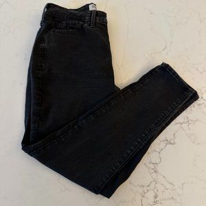 Denizen Levi's High Rise Skinny Black Jeans